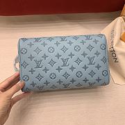 Louis Vuitton LV Dopp Kit Blue 28x15x16.5cm - 2