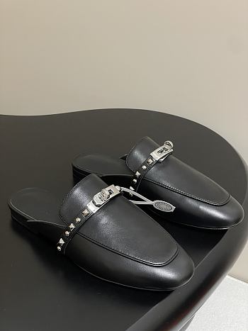 Hermes Oz Mule Black