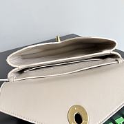 Bottega Veneta Knot Lock Beige Bag 25x16x5.5cm - 5