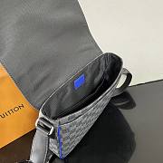 Louis Vuitton LV Sac Messenger District 26x20x7cm - 5