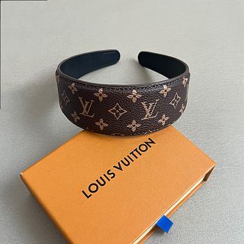Louis Vuitton LV Headband