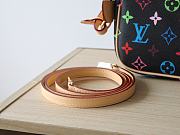 Louis Vuitton LV Pochette Accessoires Black 22x13cm - 2
