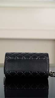 Chanel Clutch With Chain Black Lambskin 18.5x11x11.4cm - 5