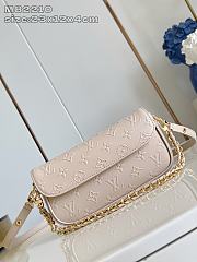 Louis Vuitton LV Wallet On Chain Ivy Beige 23.5x12x4.3cm - 1