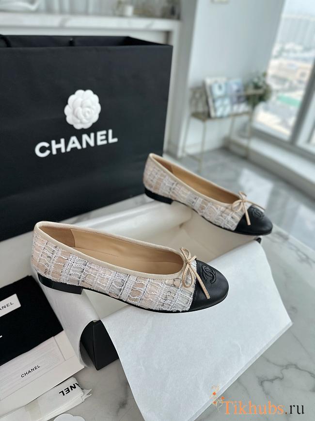 Chanel Ballerina Beige Tweed Flat - 1