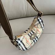 Burberry Horseshoe Check Crossbody Bag 23.5x18x7cm - 5