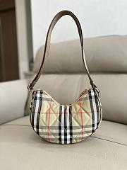 Burberry Horseshoe Check Crossbody Bag 23.5x18x7cm - 4