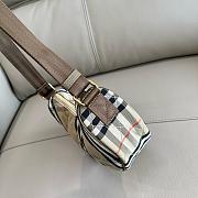 Burberry Horseshoe Check Crossbody Bag 23.5x18x7cm - 3