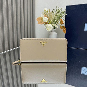 Dior Wallet Beige 19x10cm