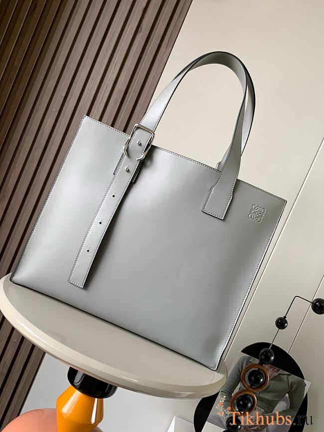 Loewe Buckle Horizontal Tote Calfskin Grey 38.7x9.2x32.9cm - 1