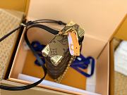 Louis Vuitton LV Slim Trunk 23x12x4cm - 5