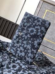 Chanel Medium 22 Handbag Denim 35x37x7cm - 2
