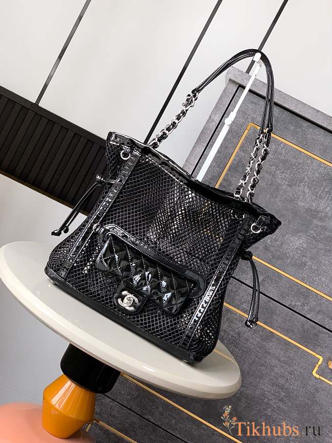 Chanel Tote Flap Bag Black Patent 26x28x9cm - 1