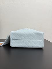 Chanel Medium 25C Hobo Bag Blue Caviar Gold 40x30x15cm - 2