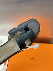 Hermes Oran Black Ostrich Slides - 3