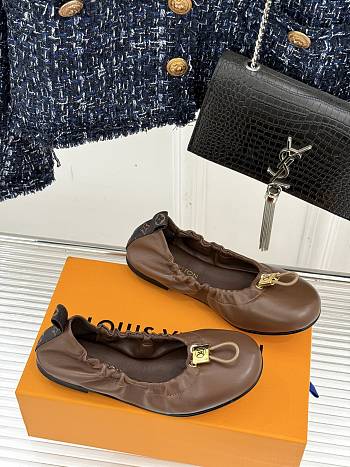 Louis Vuitton LV Nolita Flat Ballerina Cognac