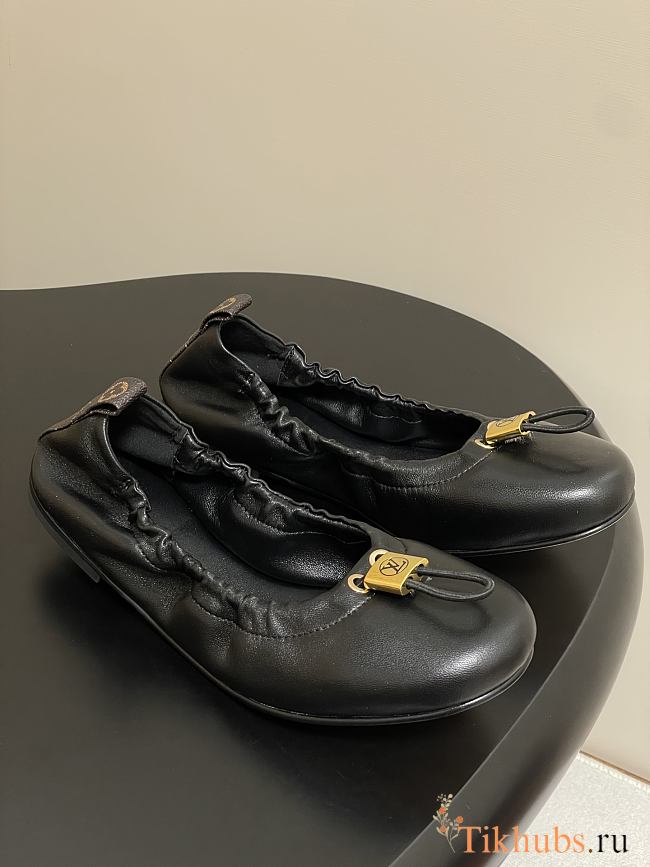 Louis Vuitton LV Nolita Flat Ballerina Black - 1