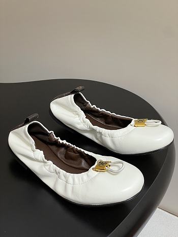 Louis Vuitton LV Nolita Flat Ballerina White