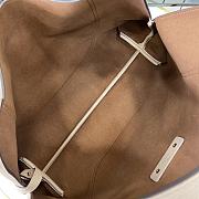 Gucci Softbit Maxi Shoulder Bag Taupe 46x26x16cm - 2