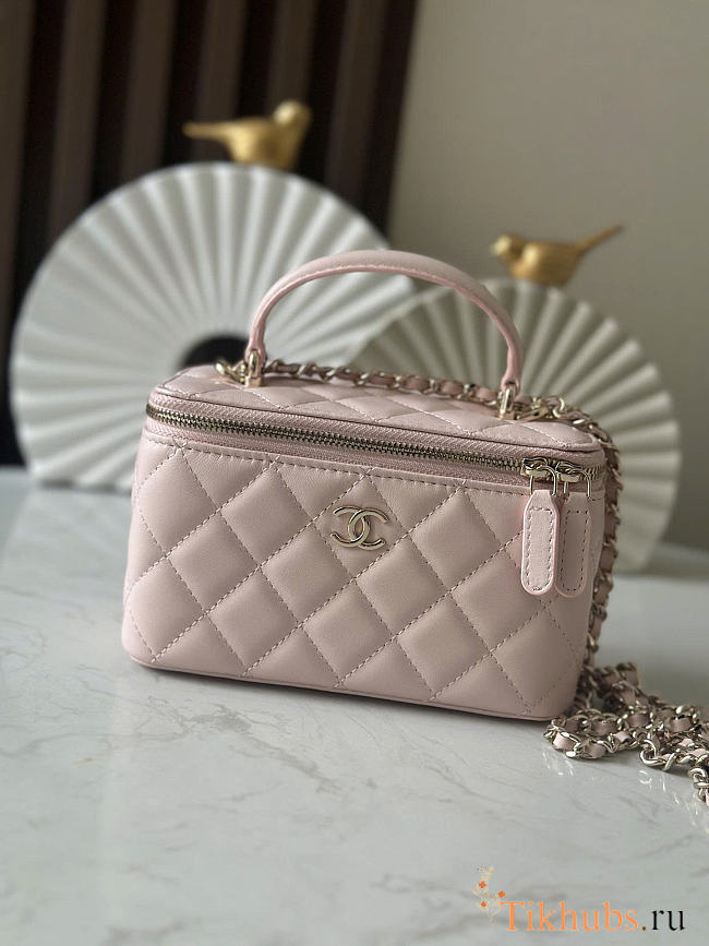 Chanel Handle Vanity Case Light Pink Bag 17x10x8cm - 1