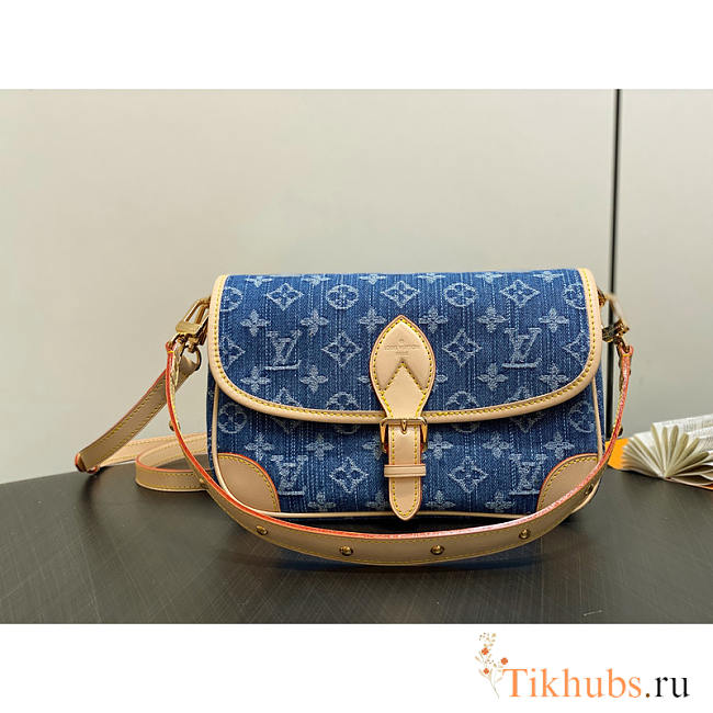 Louis Vuitton LV Diane Denim Blue Bag 25x9x15cm - 1