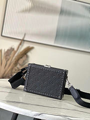 Louis Vuitton LV Clutch Box Monogram Shadow 24x16.5x8cm - 1
