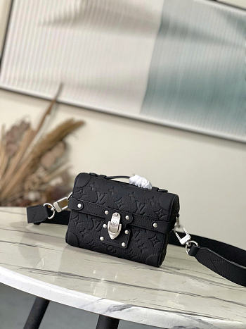 Louis Vuitton LV Soul Trunk Black 19x15x7cm