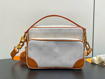 Louis Vuitton LV Nil G71 Bag White 25x17.5x11cm