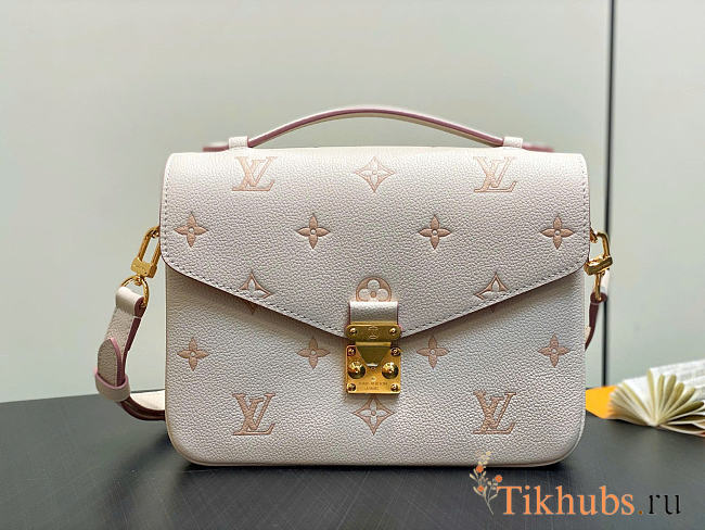 Louis Vuitton LV Pochette Métis Eden 25x19x7cm - 1