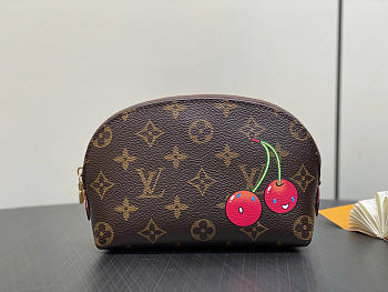 Louis Vuitton LV x TM Cosmetic Pouch PM 19x12x6cm