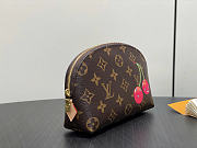 Louis Vuitton LV x TM Cosmetic Pouch PM 19x12x6cm - 5