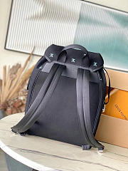 Louis Vuitton LV Montsouris Backpack Gradient Blue 32x40x19cm - 5
