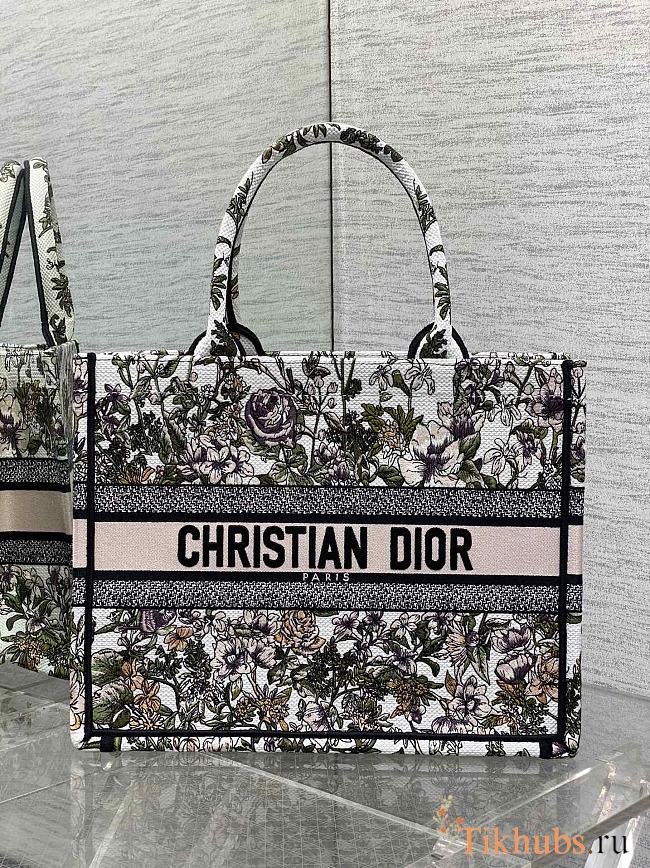Dior Medium Book Tote Flower 36cm - 1