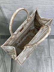 Dior Medium Book Tote White Beige Embroidery 36.5x27.5x16.5cm - 5