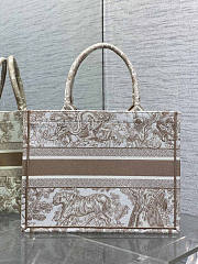 Dior Medium Book Tote White Beige Embroidery 36.5x27.5x16.5cm - 3