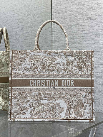 Dior Large Book Tote White Beige Embroidery 42x35x18.5cm