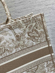 Dior Large Book Tote White Beige Embroidery 42x35x18.5cm - 6