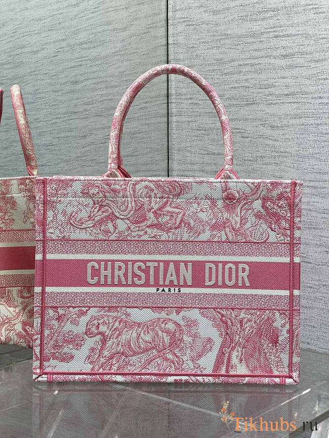 Dior Medium Book Tote White Yarrow Pink 36.5x27.5x16.5cm - 1