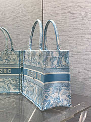 Dior Medium Book Tote White Celestial Blue 36.5x27.5x16.5cm - 4