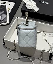 Chanel 25s Coco Crush Vanity Handle Light Blue Caviar 17x9.5x8cm - 3