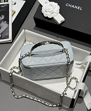 Chanel 25s Coco Crush Vanity Handle Light Blue Caviar 17x9.5x8cm - 4