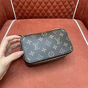 Louis Vuitton LV Packing Cube PM Bag 17x8x12cm - 5