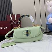 Gucci Bamboo Diva Medium Bag Light Green 26.6x13x8cm - 1