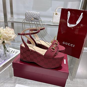Gucci Women's Horsebit Flatform Sandal Red 7.5cm