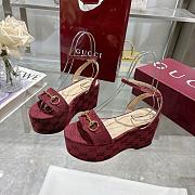 Gucci Women's Horsebit Flatform Sandal Red 7.5cm - 3