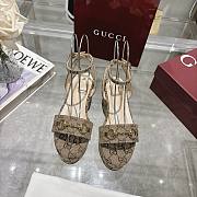 Gucci Women's Horsebit Flatform Sandal Beige 7.5cm - 5