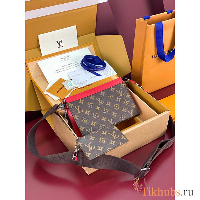 Louis Vuitton LV Pochette Voyage MM Monogram Red 18.5x11x6.5cm - 1