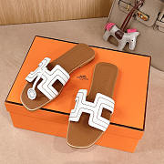 Hermes Oran Embroidered Calfskin Sandal White & Brown - 2