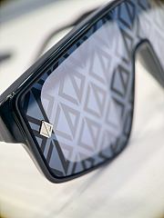 Dior CD Diamond M1I Shield Sunglasses - 2