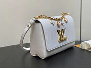 Louis Vuitton LV Twist MM Optic White 23x17x9.5cm - 6